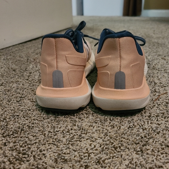 Altra Provision 6 - Picture 3 of 4